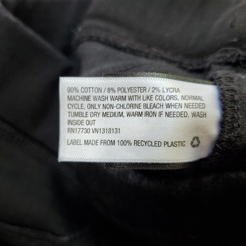 Universal Thread - Picture 6 of 12